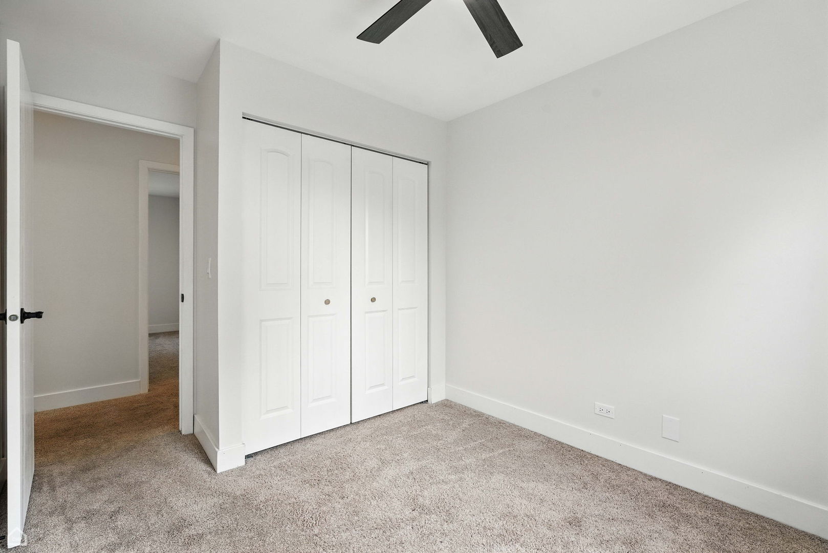 Buffalo Grove, Illinois, 60089, United States, 4 Bedrooms Bedrooms, ,3 BathroomsBathrooms,Residential,For Sale,1911732