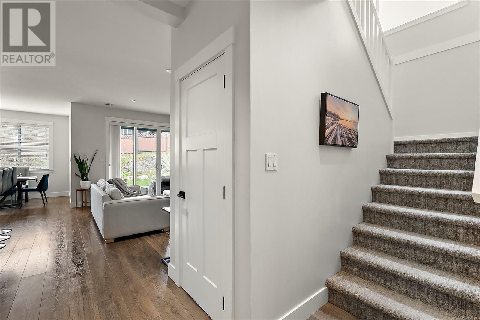 LANGFORD, British Columbia, V9B 0R8, CA, 5 Bedrooms Bedrooms, ,4 BathroomsBathrooms,Residential,For Sale,1874000