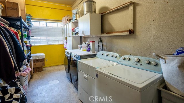 Lynwood, California, 90262, United States, 5 Bedrooms Bedrooms, ,4 BathroomsBathrooms,Residential,For Sale,2011680