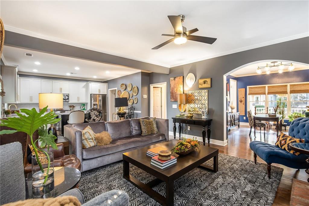 Atlanta, Georgia, 30318, United States, 3 Bedrooms Bedrooms, ,3 BathroomsBathrooms,Residential,For Sale,1892490