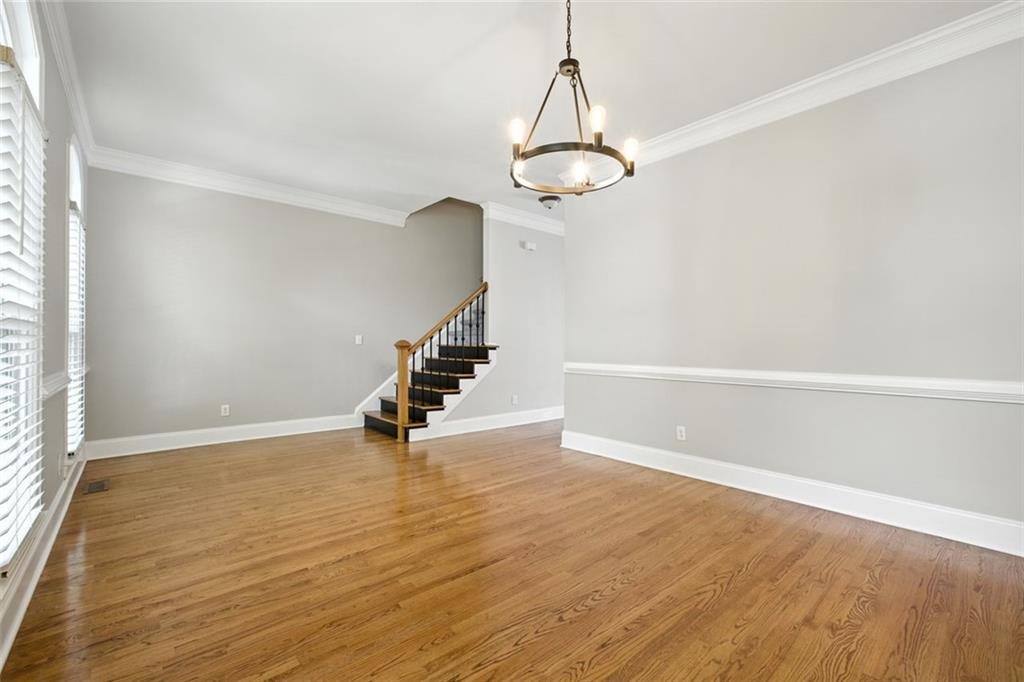 Roswell, Georgia, 30076, United States, 4 Bedrooms Bedrooms, ,4 BathroomsBathrooms,Residential,For Sale,1917111