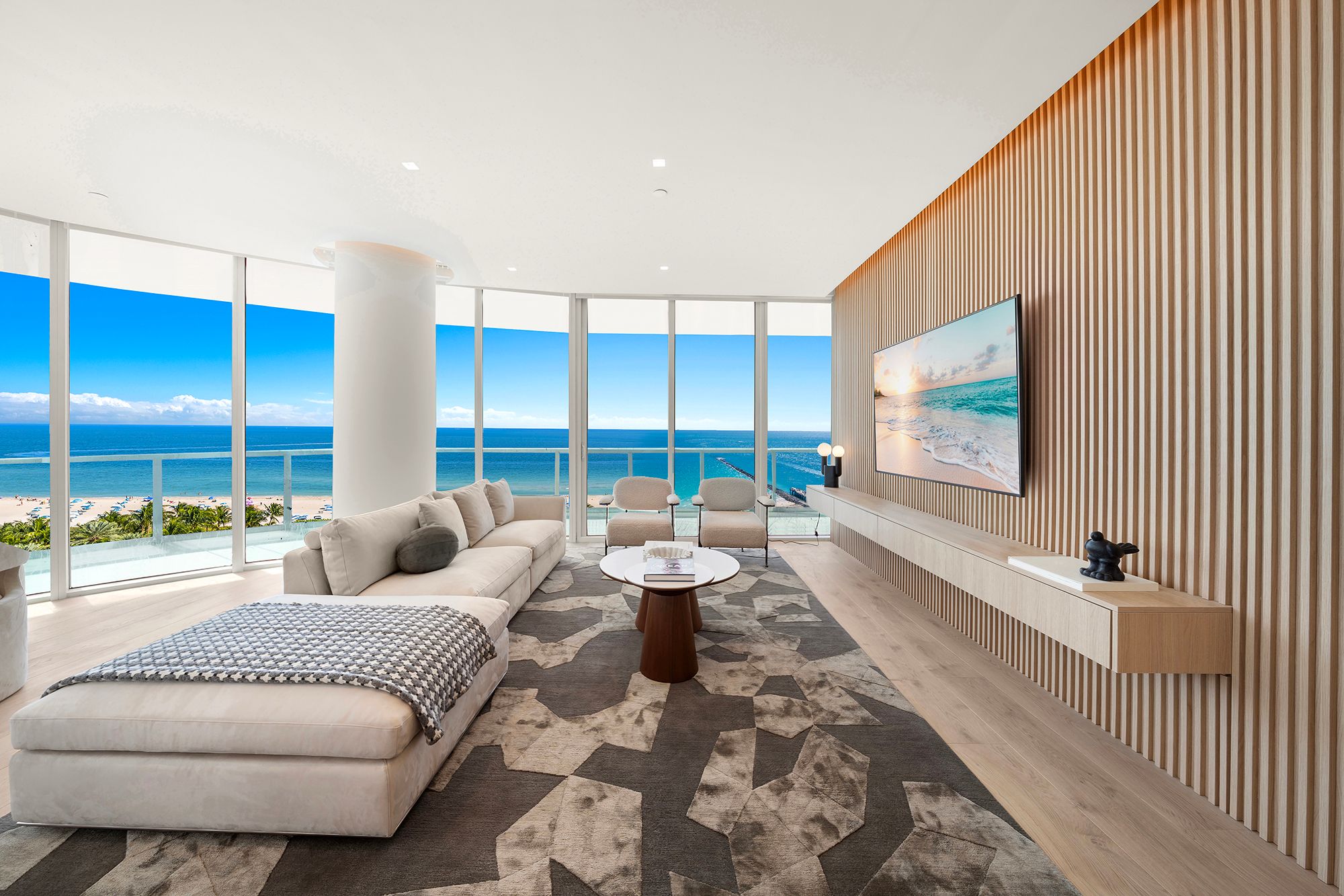  100 S Pointe Dr, Miami Beach, FL, 33139 - 物件實景