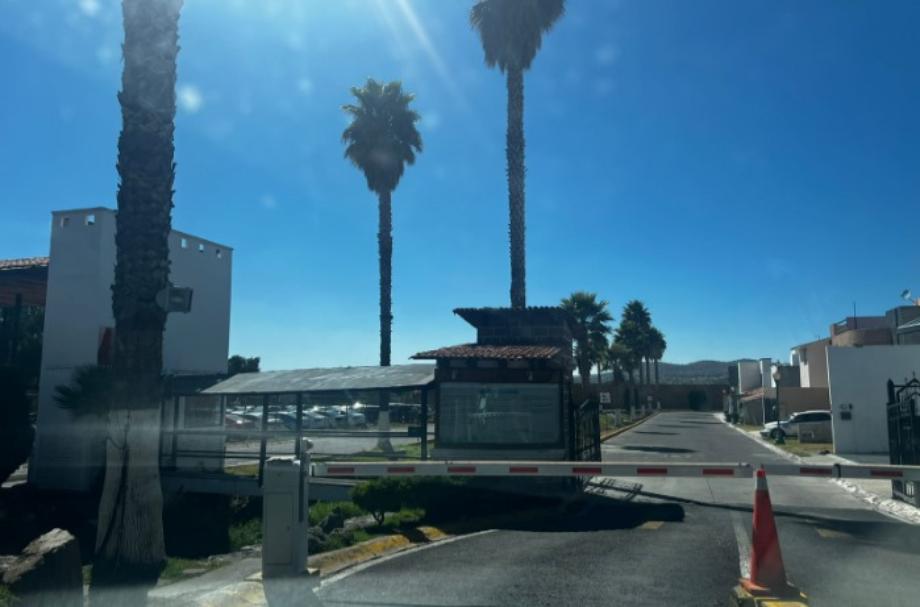 Boulevard Ram?n G. Bonfil, Pachuca de Soto, Hidalgo, 42084, Mexico, 4 Bedrooms Bedrooms, ,3 BathroomsBathrooms,Residential,For Sale,Boulevard Ram?n G. Bonfil,1672492