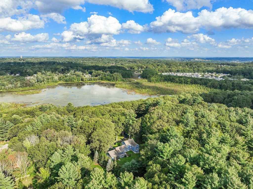 Holden, Massachusetts, 01520, United States, 4 Bedrooms Bedrooms, ,3 BathroomsBathrooms,Residential,For Sale,2003512