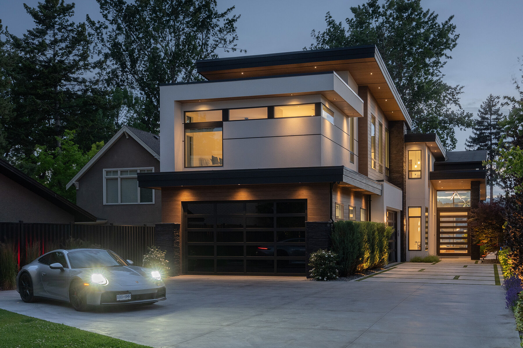  Luxury on the Abbott Corridor - 物件實景