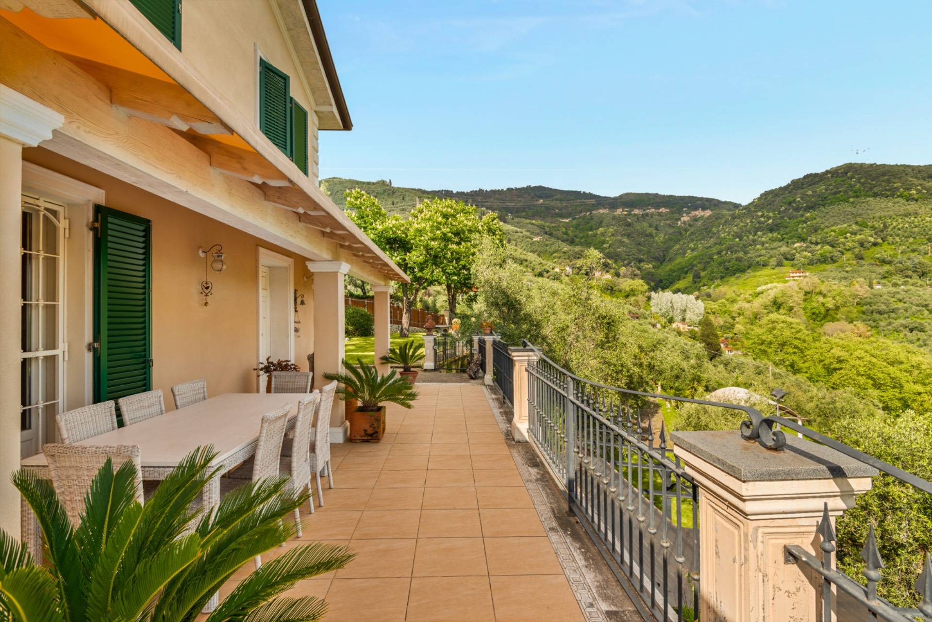 Pietrasanta, Lucca, 55045, IT, 3 Bedrooms Bedrooms, ,3 BathroomsBathrooms,Residential,For Sale,1903530