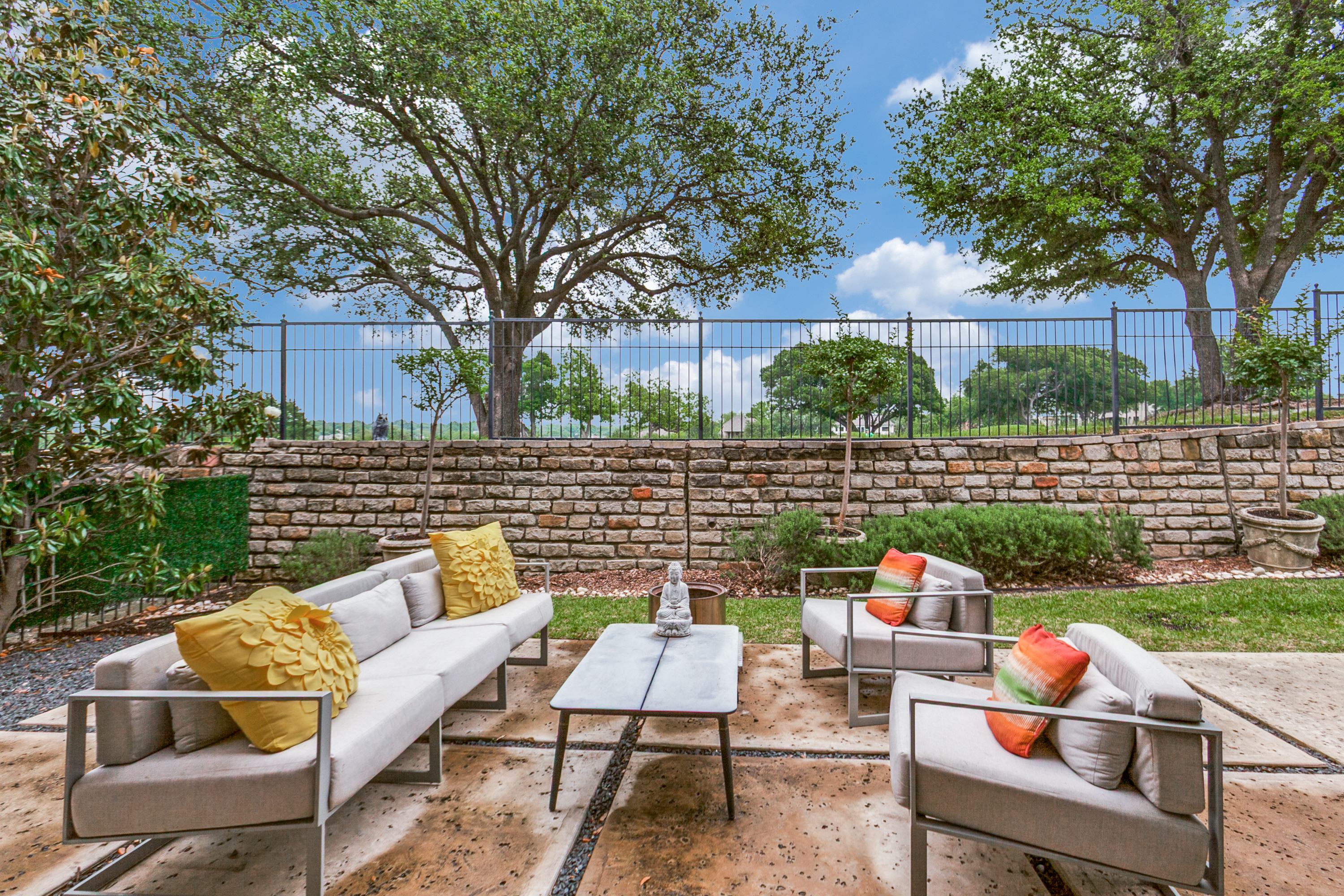  Refined Golf Course Living on the 13th Fairway of Prestonwood Hills - 物件實景