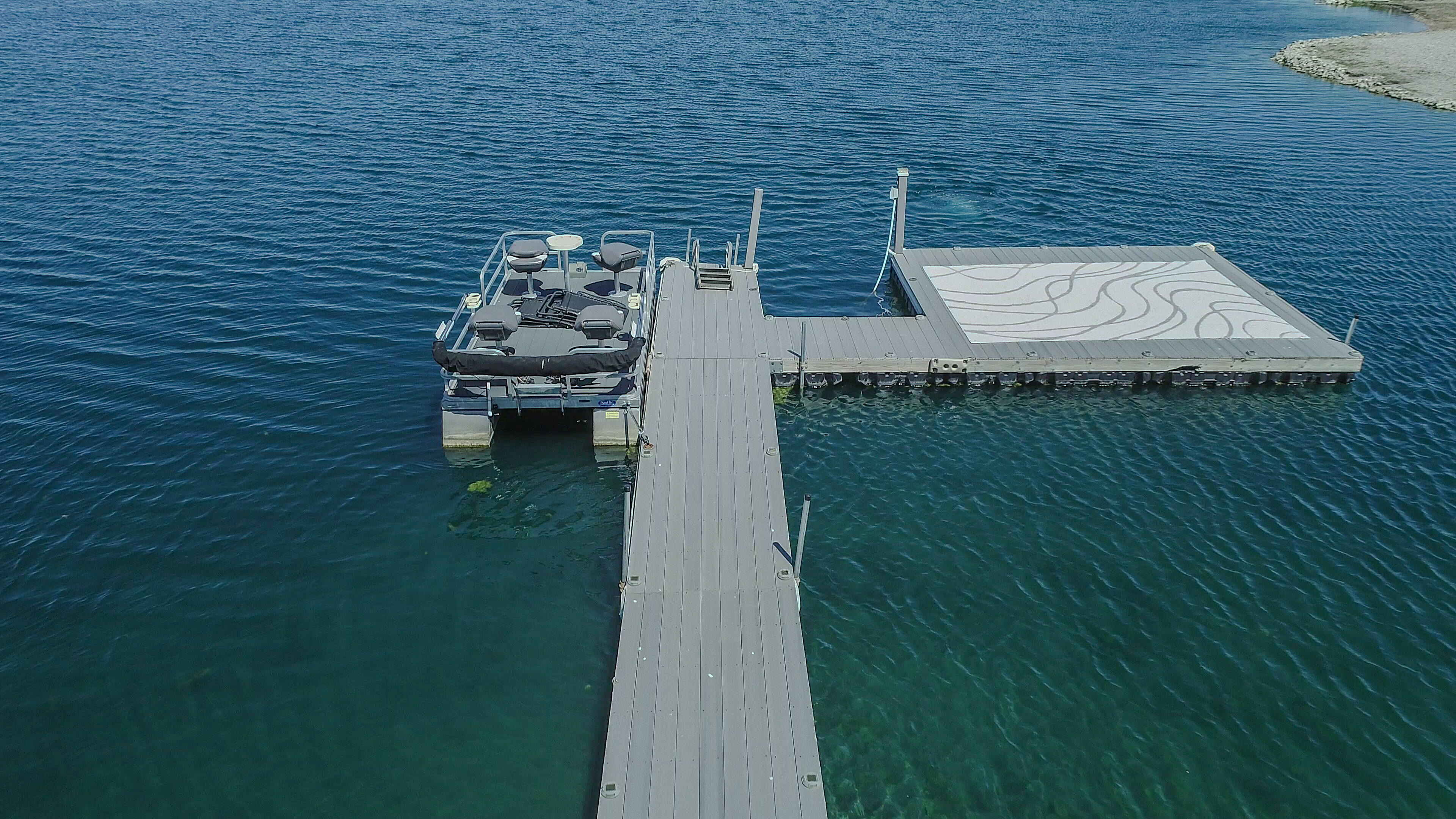 Sheffield, Iowa, 50475, United States, 3 Bedrooms Bedrooms, ,2 BathroomsBathrooms,Residential,For Sale,1976562