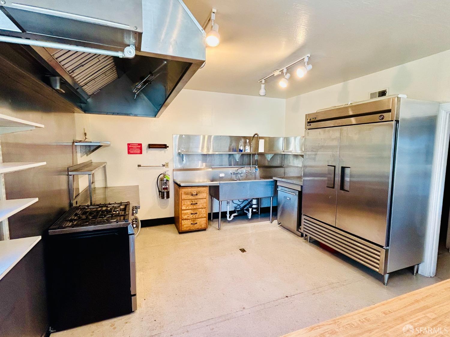 Berkeley, California, 94708, United States, 8 Bedrooms Bedrooms, ,Residential,For Sale,1940563