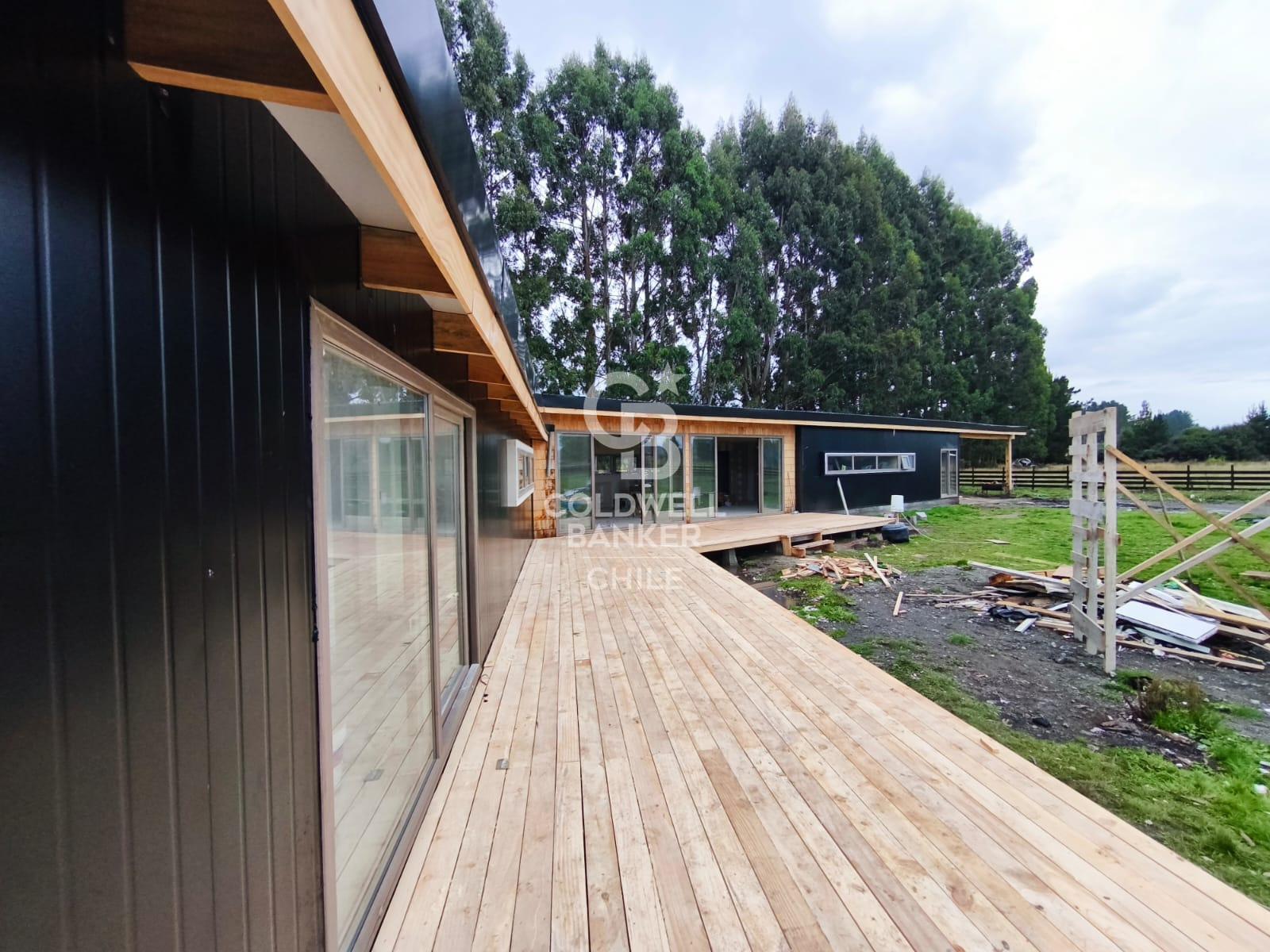 Frutillar, Chile, 4 Bedrooms Bedrooms, ,3 BathroomsBathrooms,Residential,For Sale,1907207