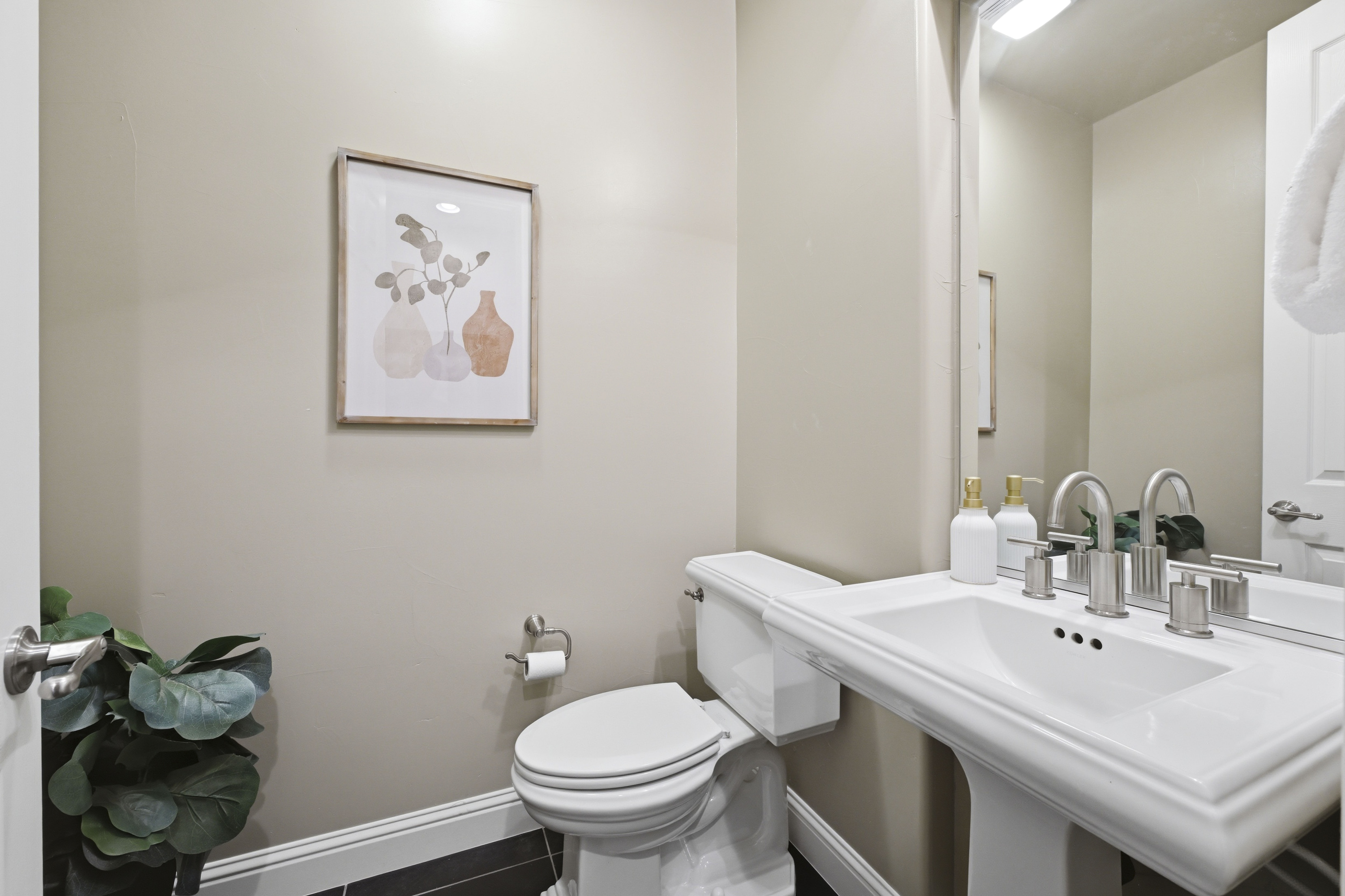  3919 Creekstone Court, Roseville, CA 95747 - 物件實景
