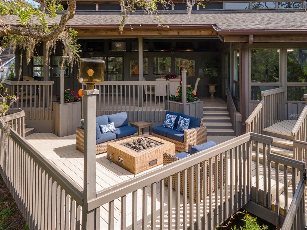 Dunedin, Florida, 34698, United States, 4 Bedrooms Bedrooms, ,5 BathroomsBathrooms,Residential,For Sale,1987490