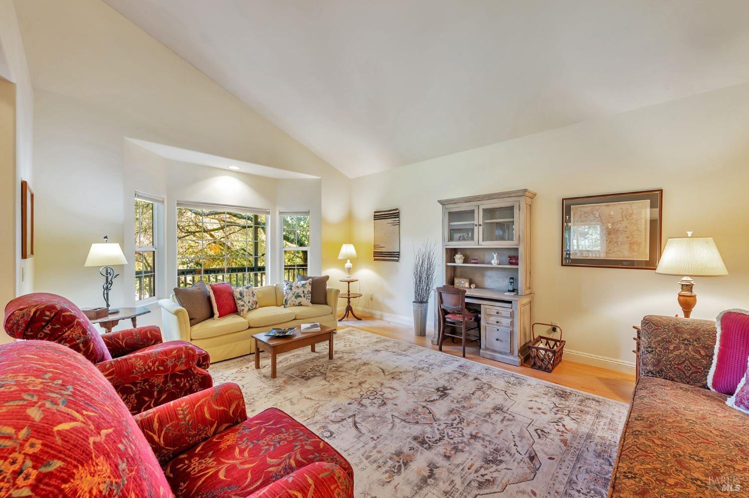 Sebastopol, California, 95472, United States, 4 Bedrooms Bedrooms, ,3 BathroomsBathrooms,Residential,For Sale,1989317