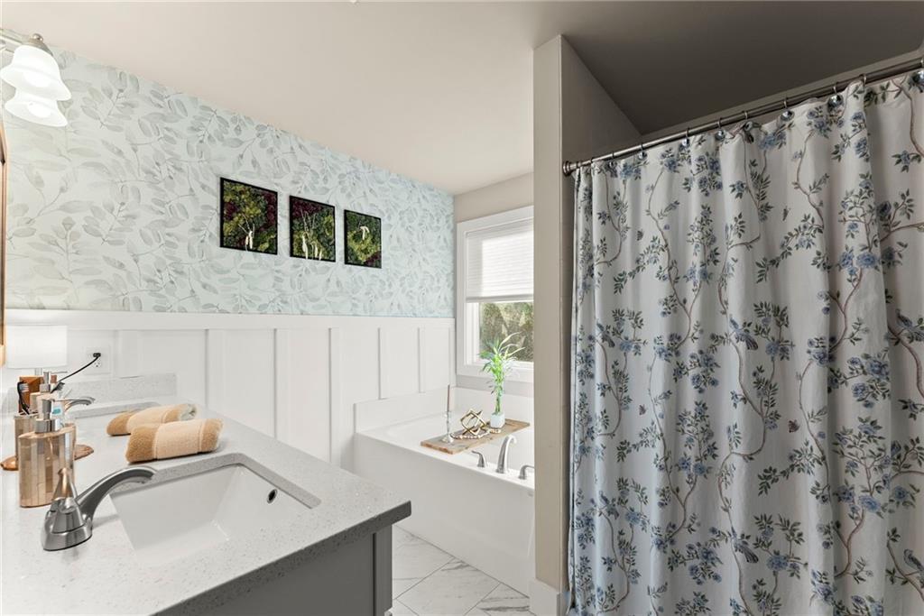 Cumming, Georgia, 30041, United States, 3 Bedrooms Bedrooms, ,2 BathroomsBathrooms,Residential,For Sale,2009266