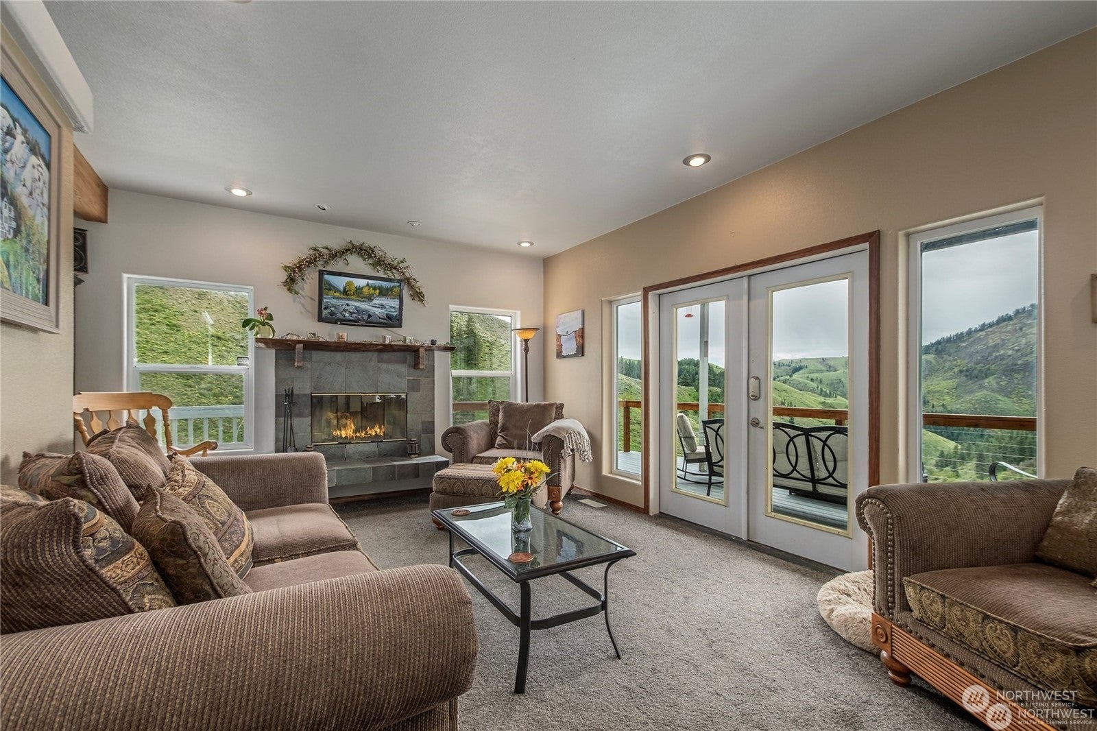 9505 Plateau Road, Cashmere, Washington, 98815, United States, 4 Bedrooms Bedrooms, ,3 BathroomsBathrooms,Residential,For Sale,9505 Plateau Road,1611849