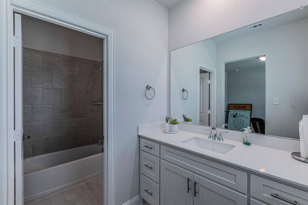 Anna, Texas, 75409, United States, 5 Bedrooms Bedrooms, ,4 BathroomsBathrooms,Residential,For Sale,2033214