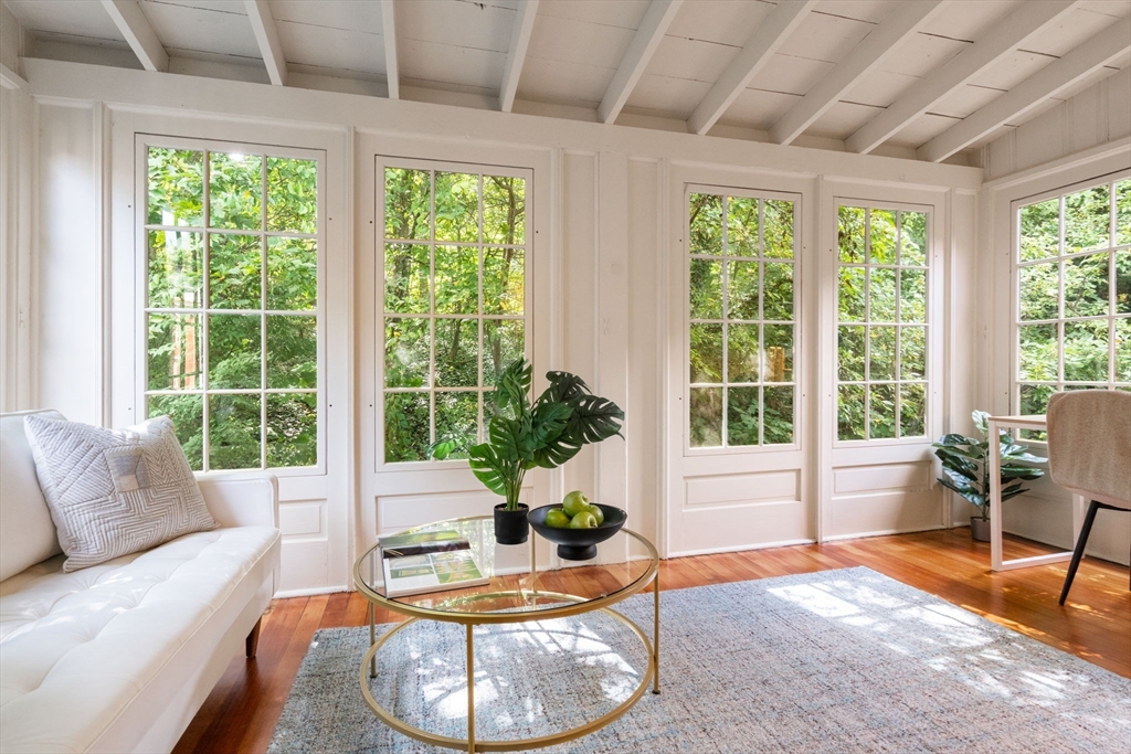 Brookline, Massachusetts, 02446, United States, 3 Bedrooms Bedrooms, ,2 BathroomsBathrooms,Residential,For Sale,1942016