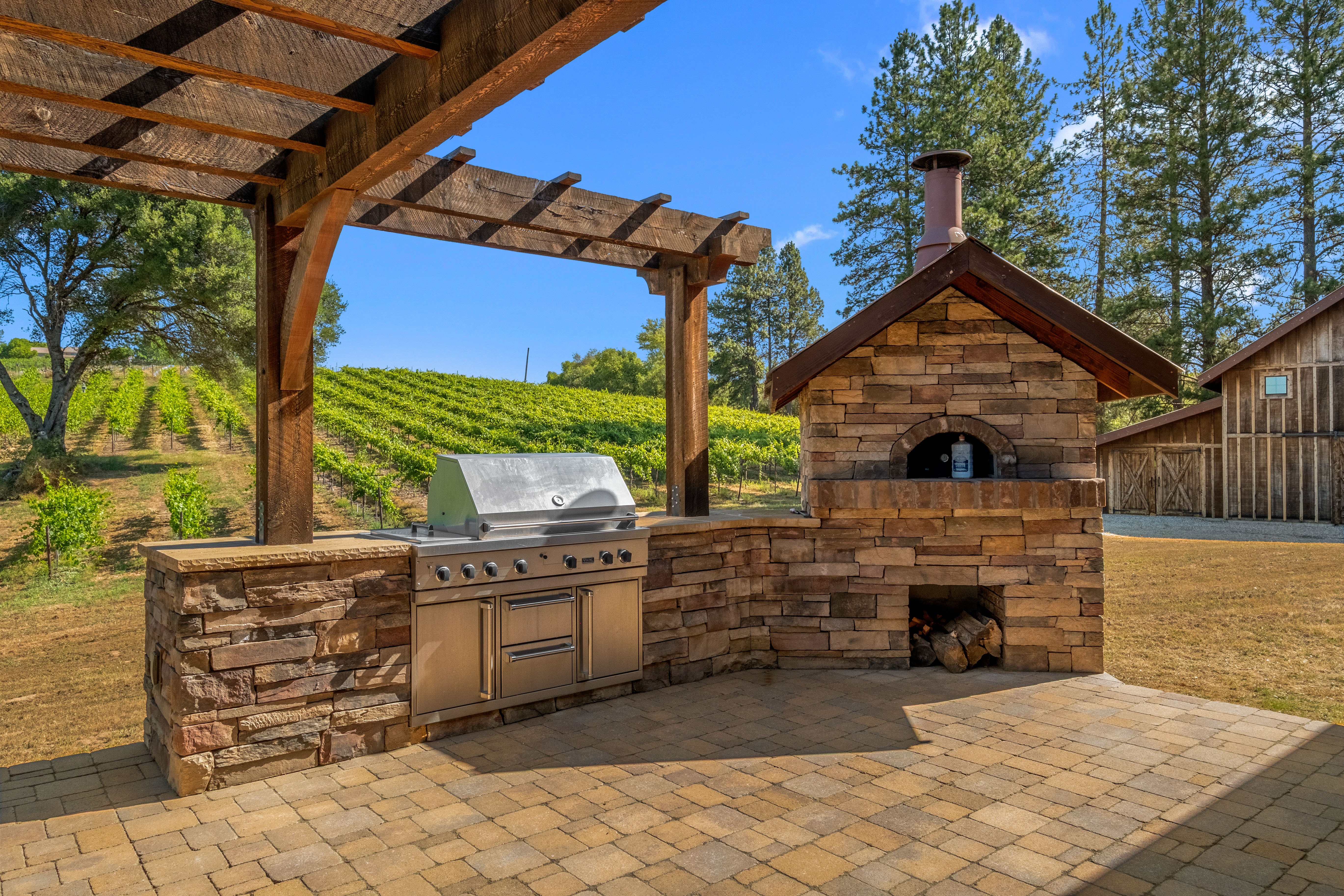 7330 Perry Creek Road, Somerset, CA 95684 - 物件實景