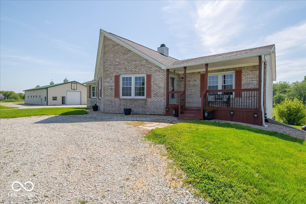 Noblesville, Indiana, 46060, United States, 4 Bedrooms Bedrooms, ,3 BathroomsBathrooms,Residential,For Sale,2048324