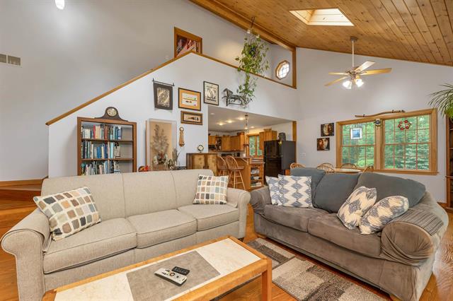 Epsom, New Hampshire, 03234, United States, 2 Bedrooms Bedrooms, ,1 BathroomBathrooms,Residential,For Sale,1861346