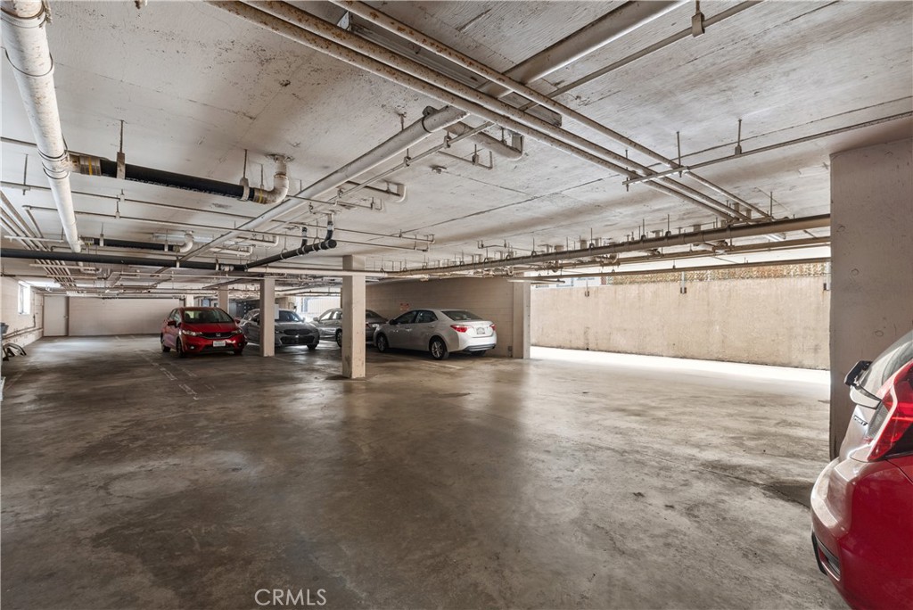 Long Beach, California, 90802, United States, 2 Bedrooms Bedrooms, ,2 BathroomsBathrooms,Residential,For Sale,1991408