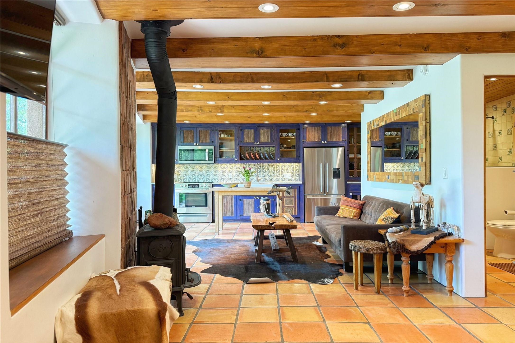  1352 Bishops Lodge Road - 物件實景