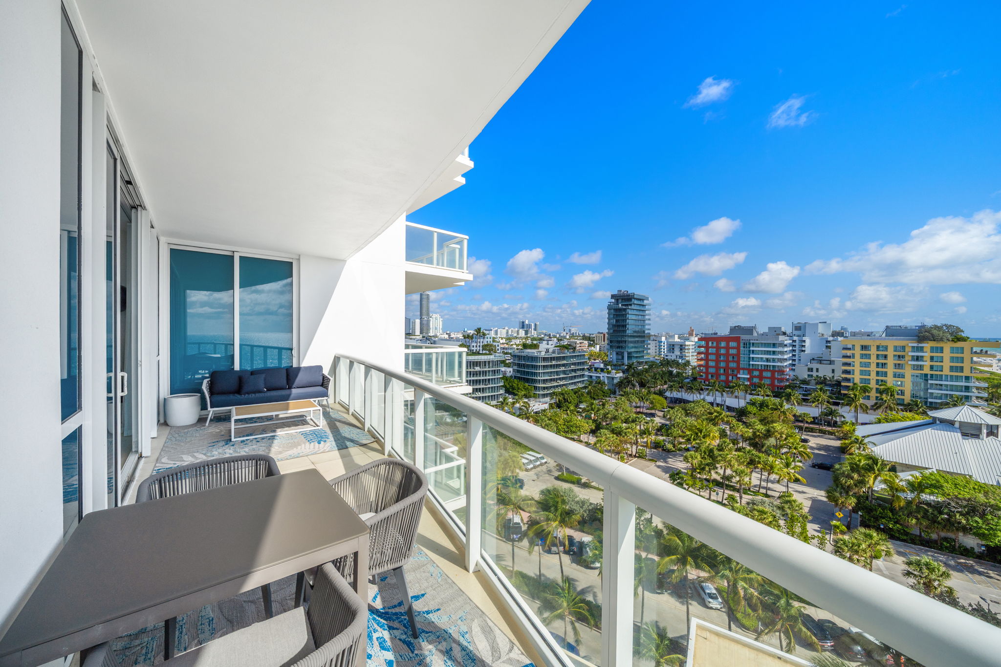  50 S Pointe Dr, Miami Beach, FL, 33139 - 物件實景