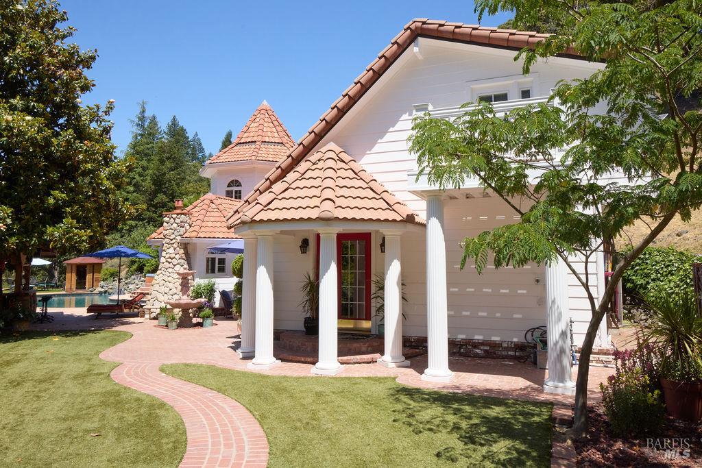 Redwood Valley, California, 95470-8010, United States, 3 Bedrooms Bedrooms, ,2 BathroomsBathrooms,Residential,For Sale,1984443
