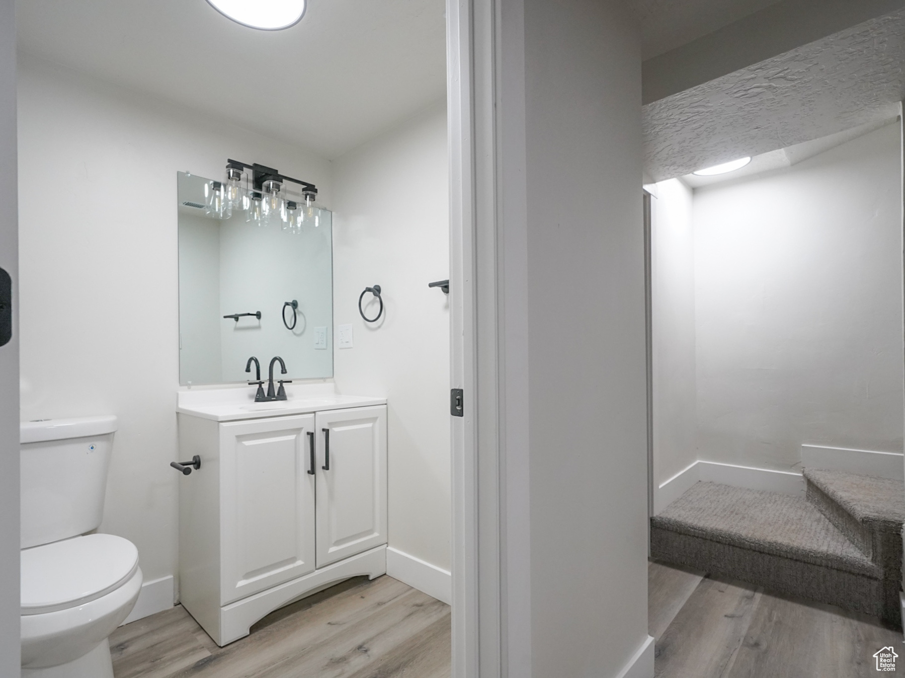 Layton, Utah, 84041, United States, 4 Bedrooms Bedrooms, ,3 BathroomsBathrooms,Residential,For Sale,1691835