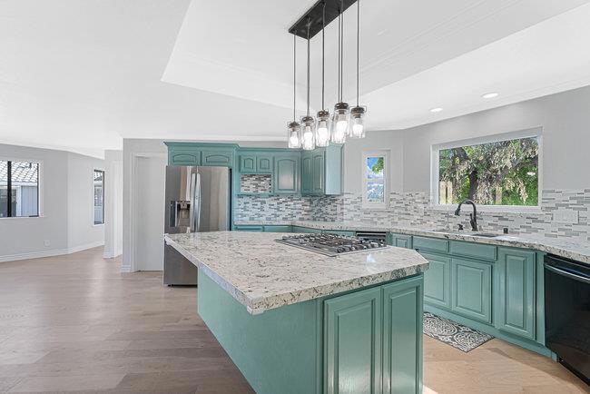 Tres Pinos, California, 95075, United States, 3 Bedrooms Bedrooms, ,3 BathroomsBathrooms,Residential,For Sale,1988626