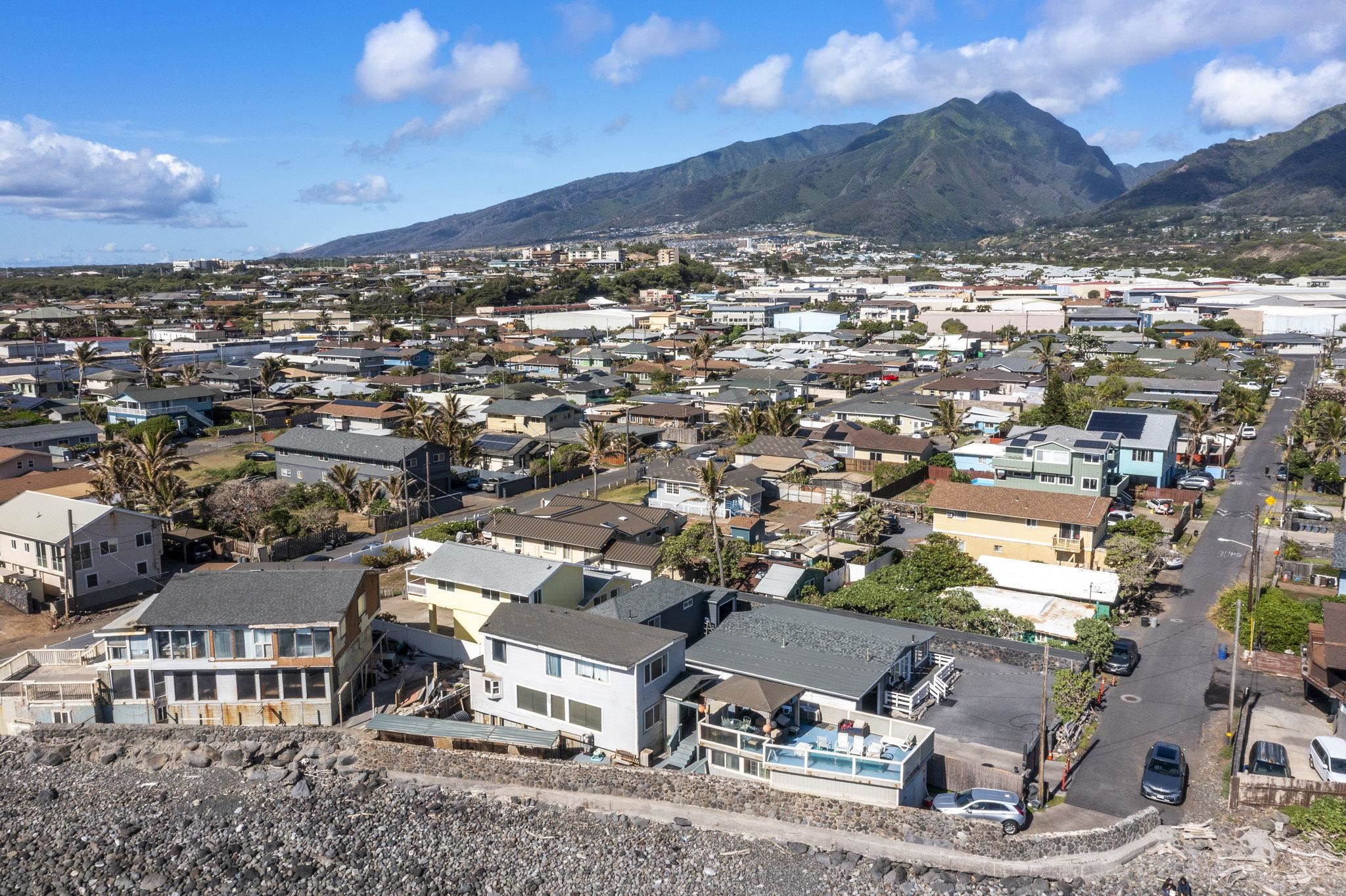 Wailuku, Hawaii, 96793, United States, 3 Bedrooms Bedrooms, ,4 BathroomsBathrooms,Residential,For Sale,1848870