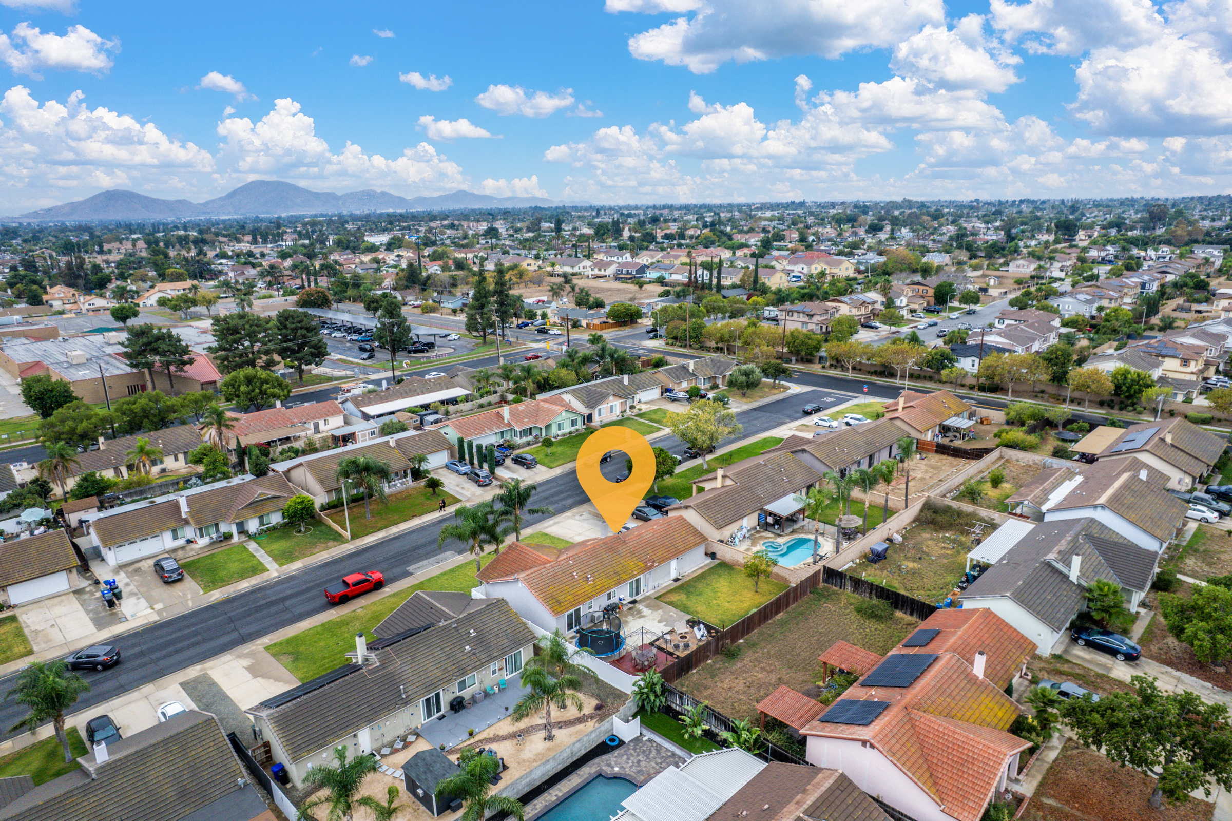 Rialto, California, 92376, United States, 4 Bedrooms Bedrooms, ,2 BathroomsBathrooms,Residential,For Sale,1994272