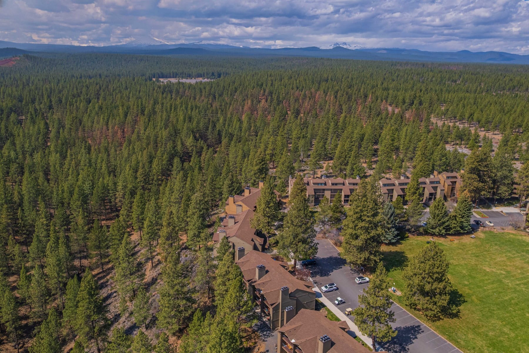  18575 SW Century Drive ## 1437 Bend, OR 97702 - 物件實景