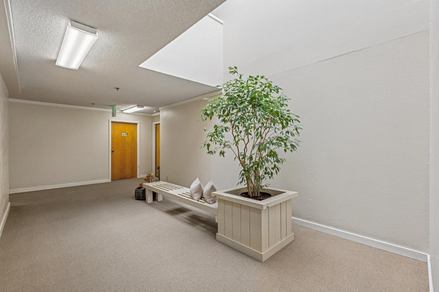 Belmont, California, 94002, United States, 2 Bedrooms Bedrooms, ,2 BathroomsBathrooms,Residential,For Sale,1939772