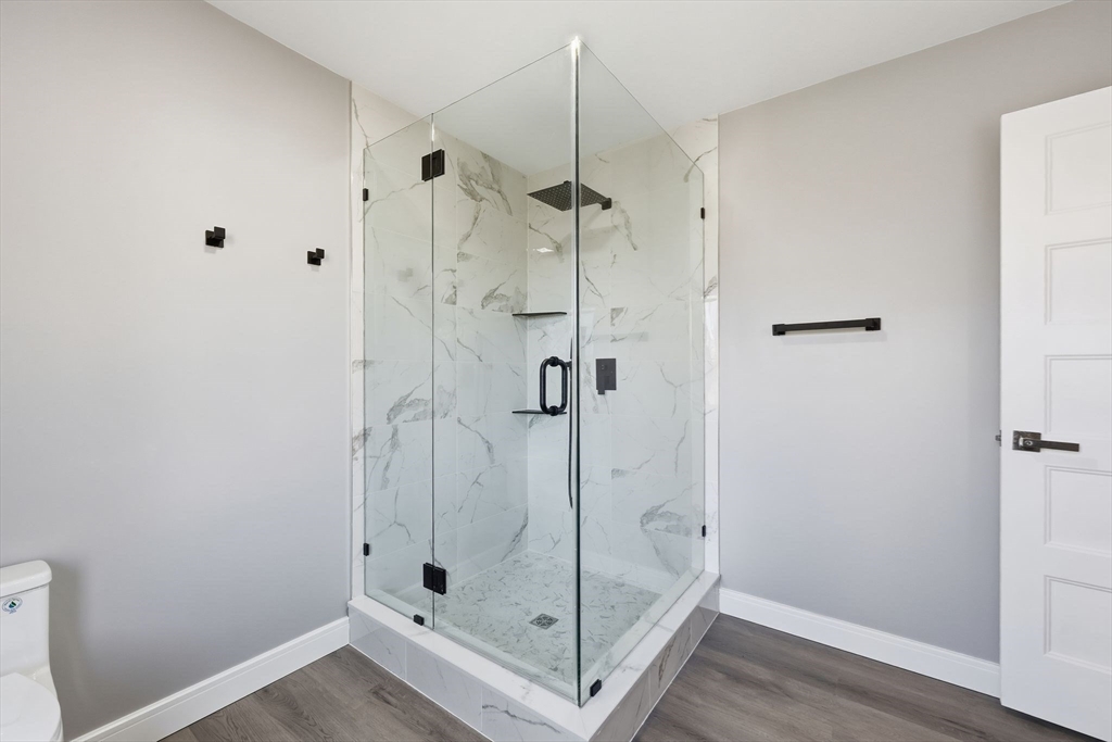 Holyoke, Massachusetts, 01040, United States, 3 Bedrooms Bedrooms, ,3 BathroomsBathrooms,Residential,For Sale,2003415