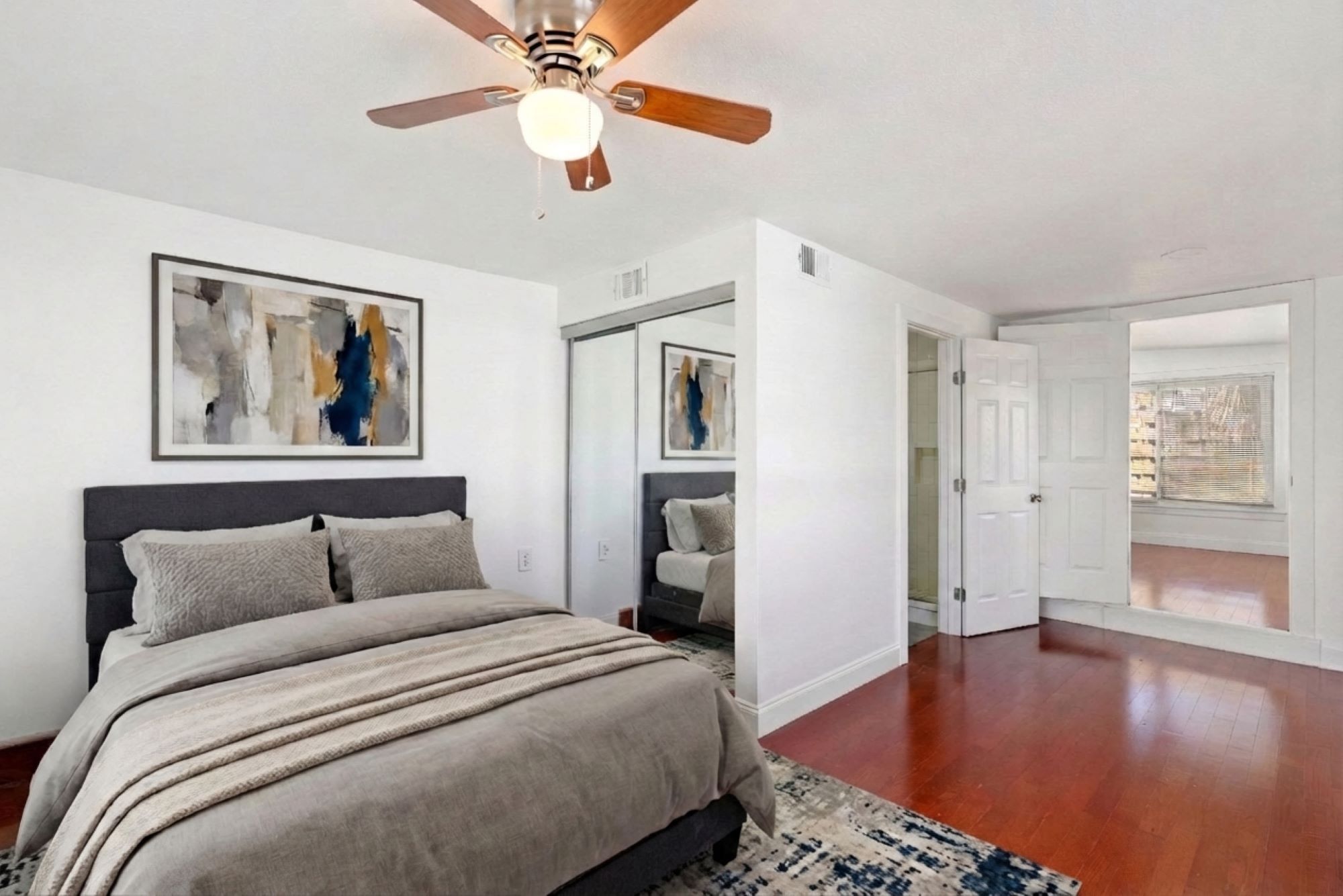  Charming Hyde Park Bungalow with ADU - 物件實景
