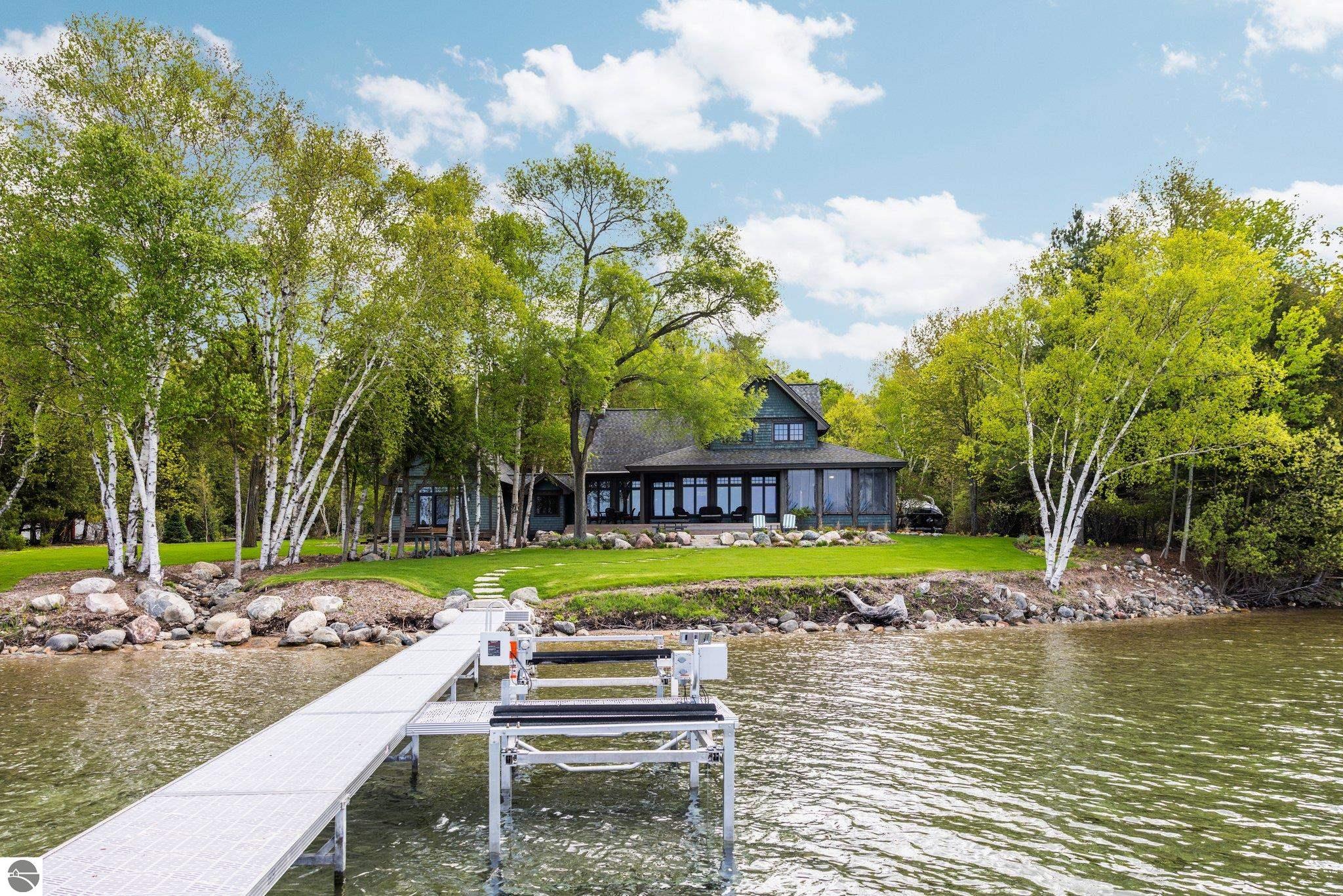 Bellaire, Michigan, 49615, United States, 4 Bedrooms Bedrooms, ,1 BathroomBathrooms,Residential,For Sale,1850184