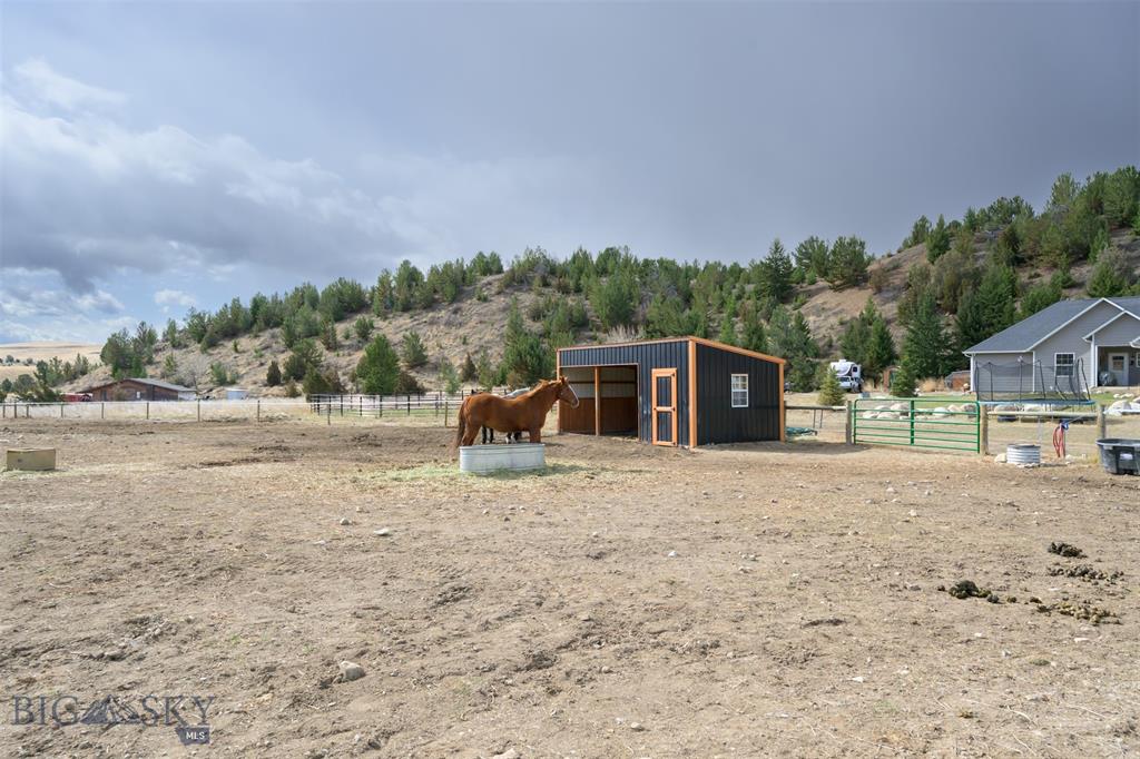 Anaconda, Montana, 59711, United States, 5 Bedrooms Bedrooms, ,3 BathroomsBathrooms,Residential,For Sale,1923651