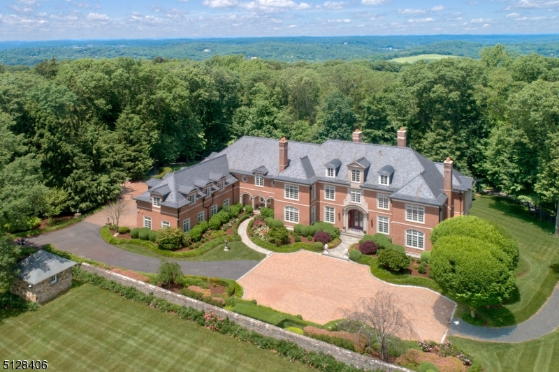 Bernardsville Boro, New Jersey, 07924, United States, 6 Bedrooms Bedrooms, ,10 BathroomsBathrooms,Residential,For Sale,1868903