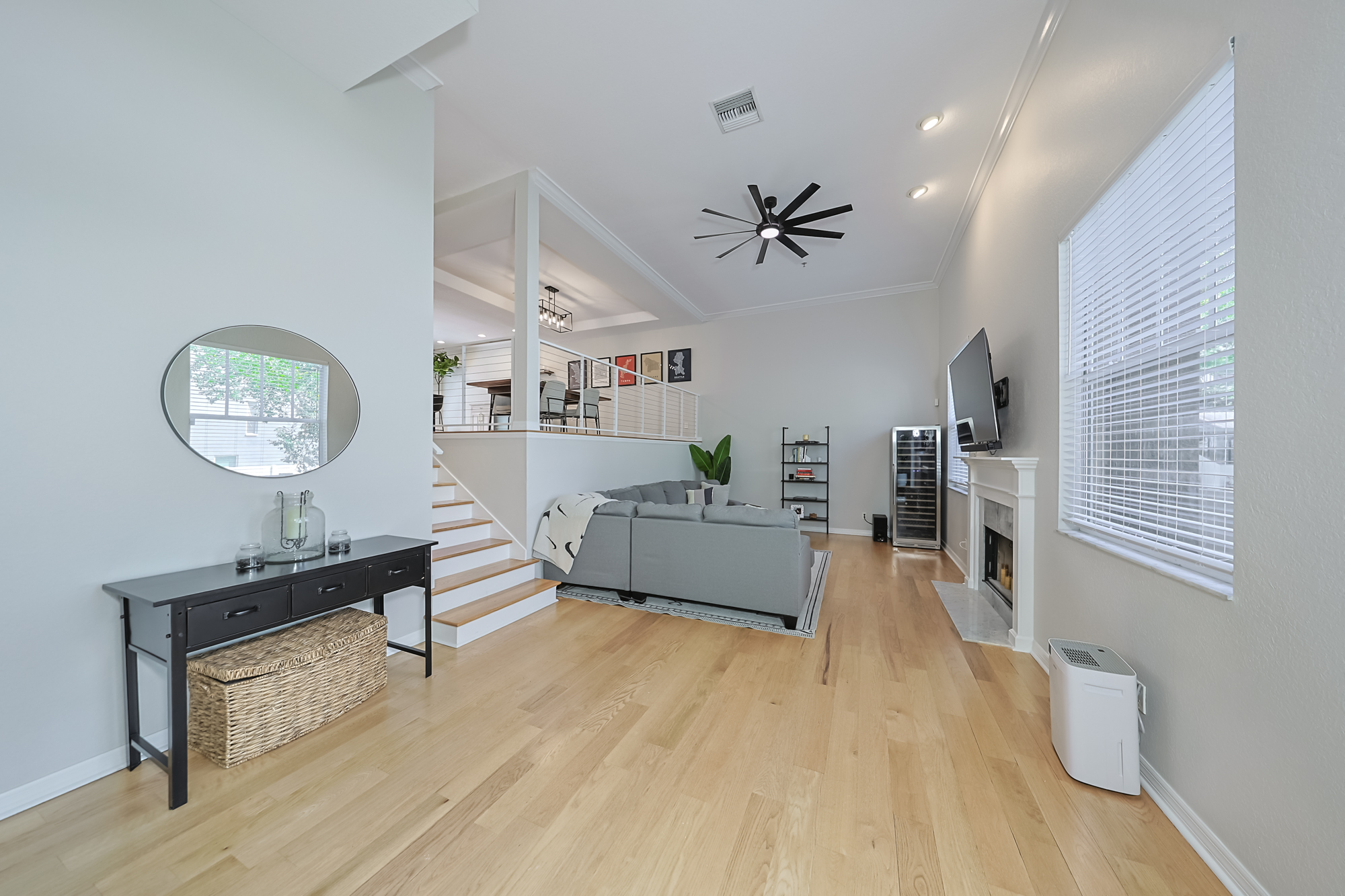 Tampa, Florida, 33629, United States, 3 Bedrooms Bedrooms, ,3 BathroomsBathrooms,Residential,For Sale,1980841