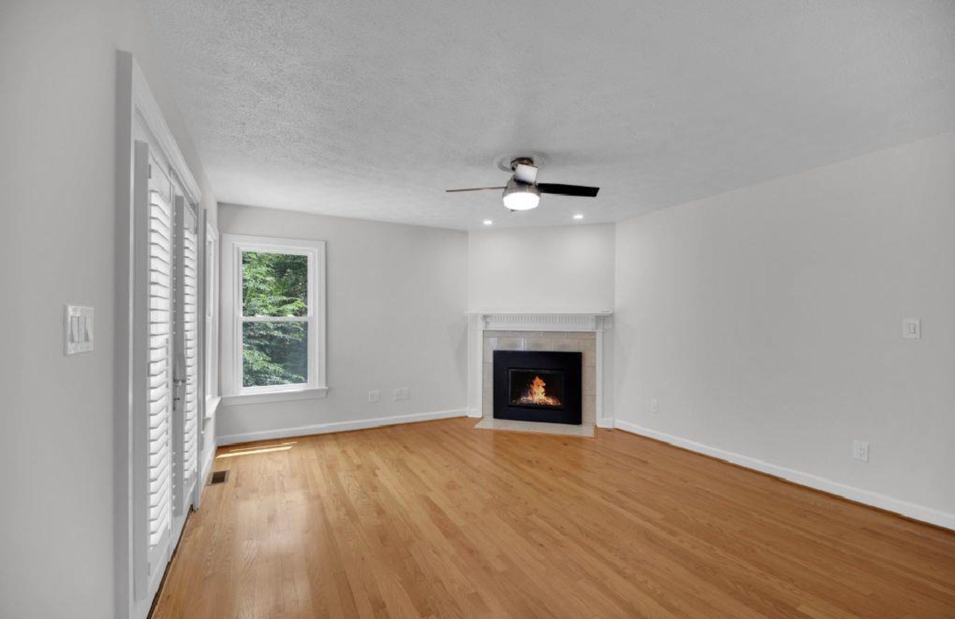 Williamsburg, Virginia, 23188, United States, 3 Bedrooms Bedrooms, ,3 BathroomsBathrooms,Residential,For Sale,1942664