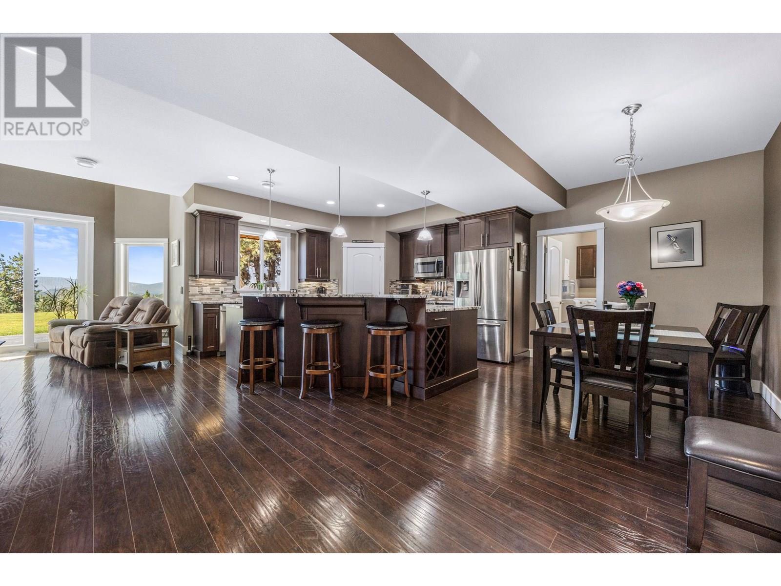 KELOWNA, British Columbia, V1X 7V3, CA, 4 Bedrooms Bedrooms, ,2 BathroomsBathrooms,Residential,For Sale,1948769