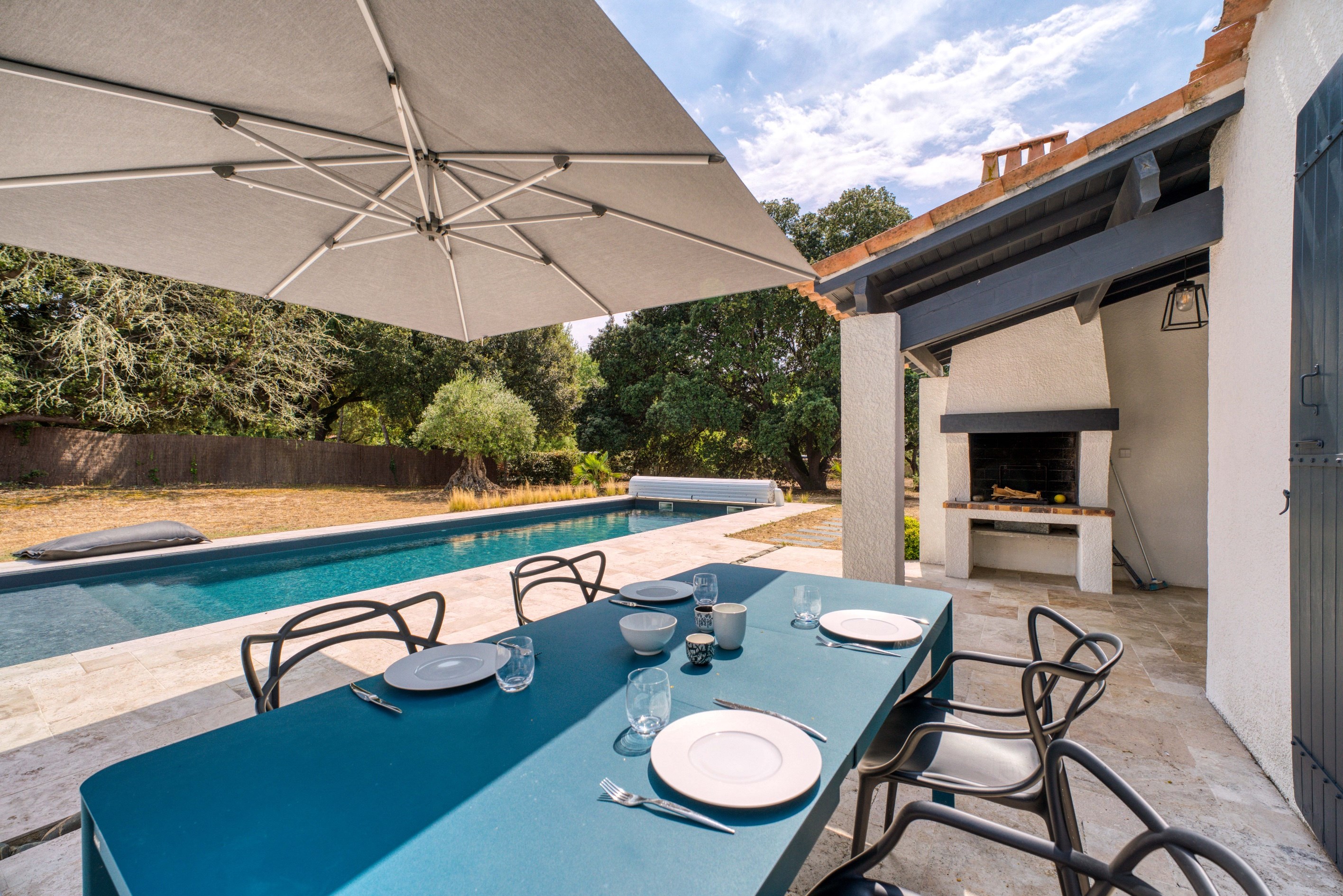  Elegant single-storey Villa Just near the Beach  with a beautiful swimming Pool - 物件實景