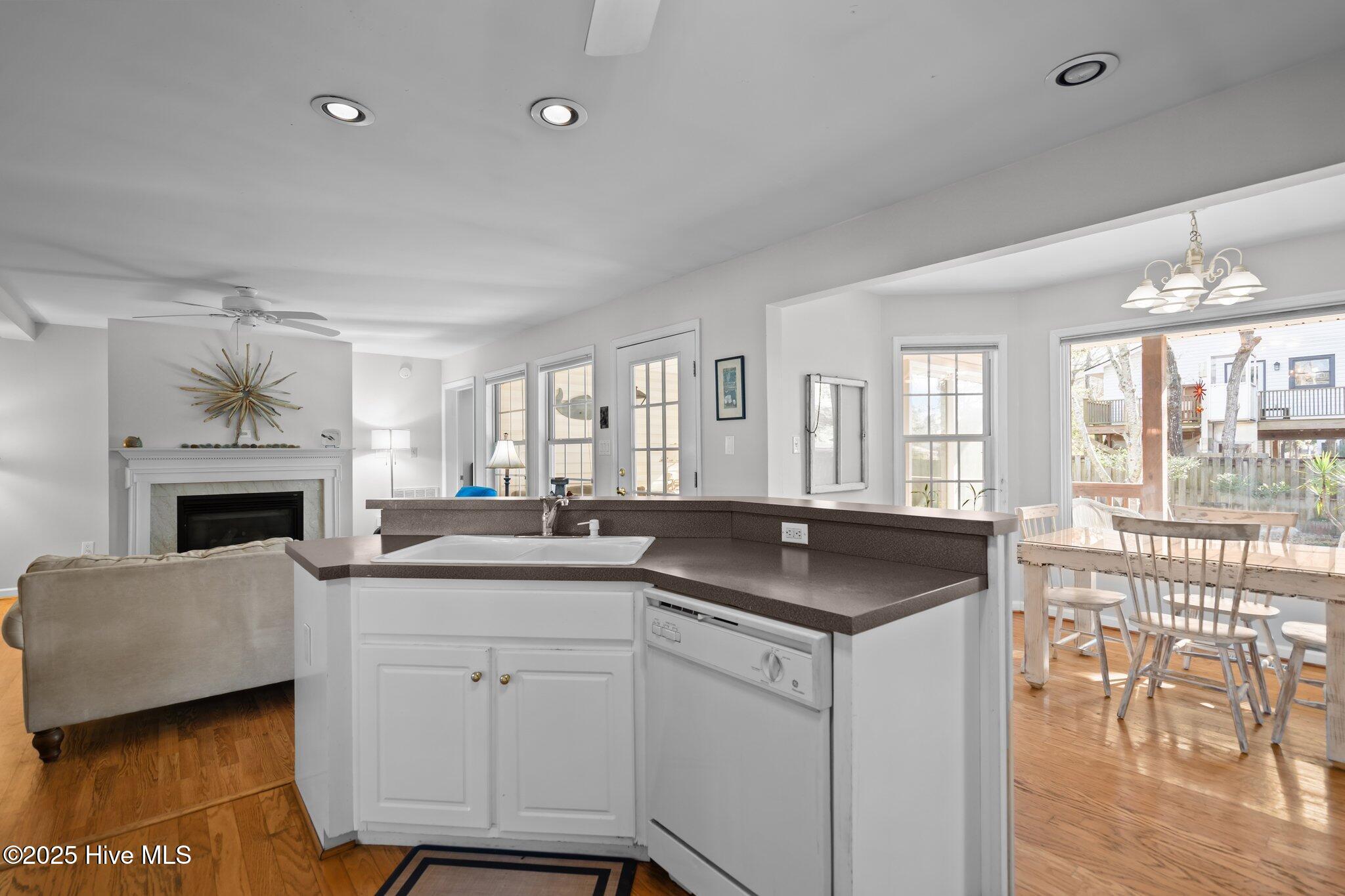 Oak Island, North Carolina, 28465, United States, 4 Bedrooms Bedrooms, ,4 BathroomsBathrooms,Residential,For Sale,1928630