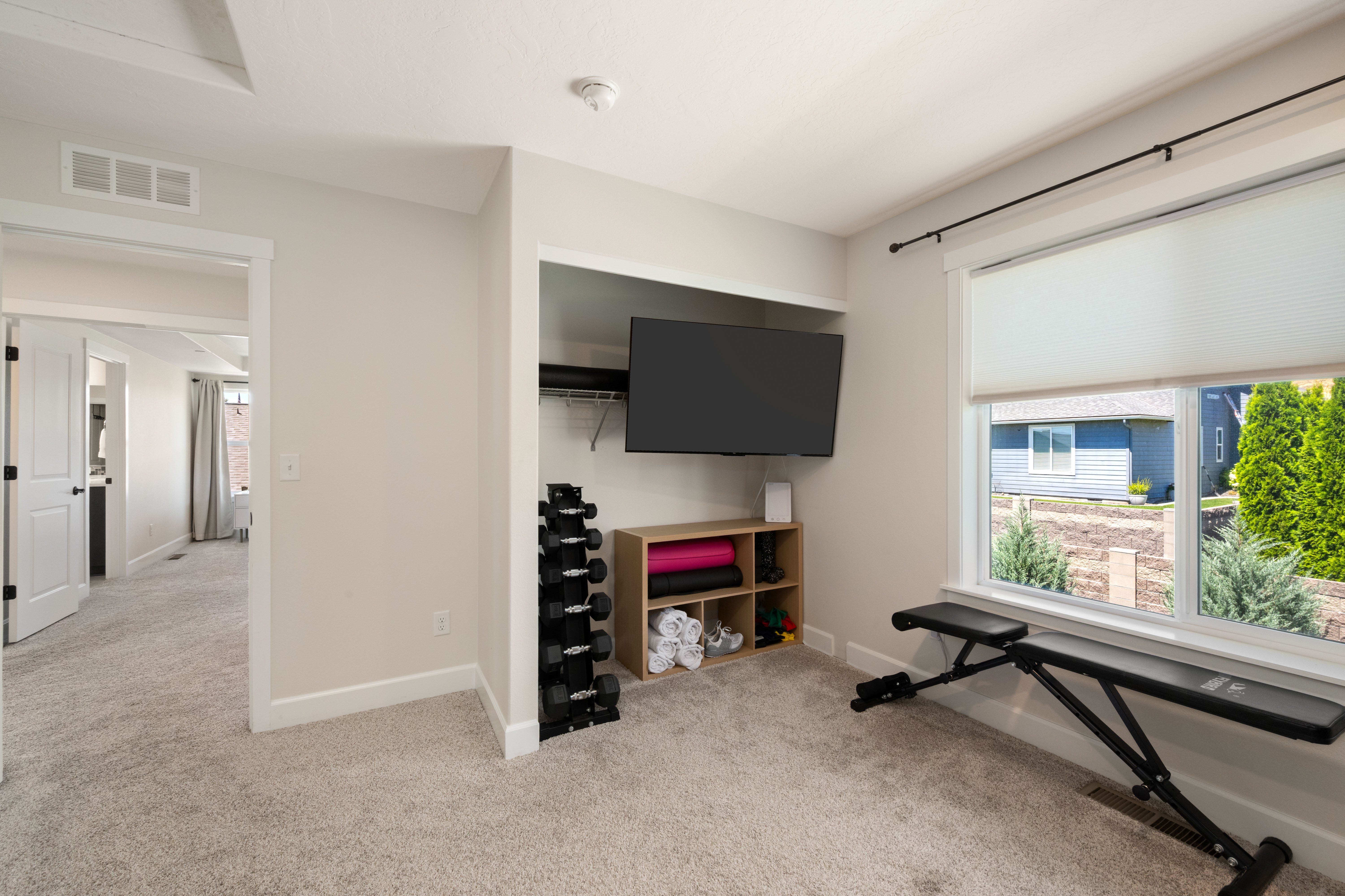  Immaculate Home Private Back yard, Bonus Room - 物件實景