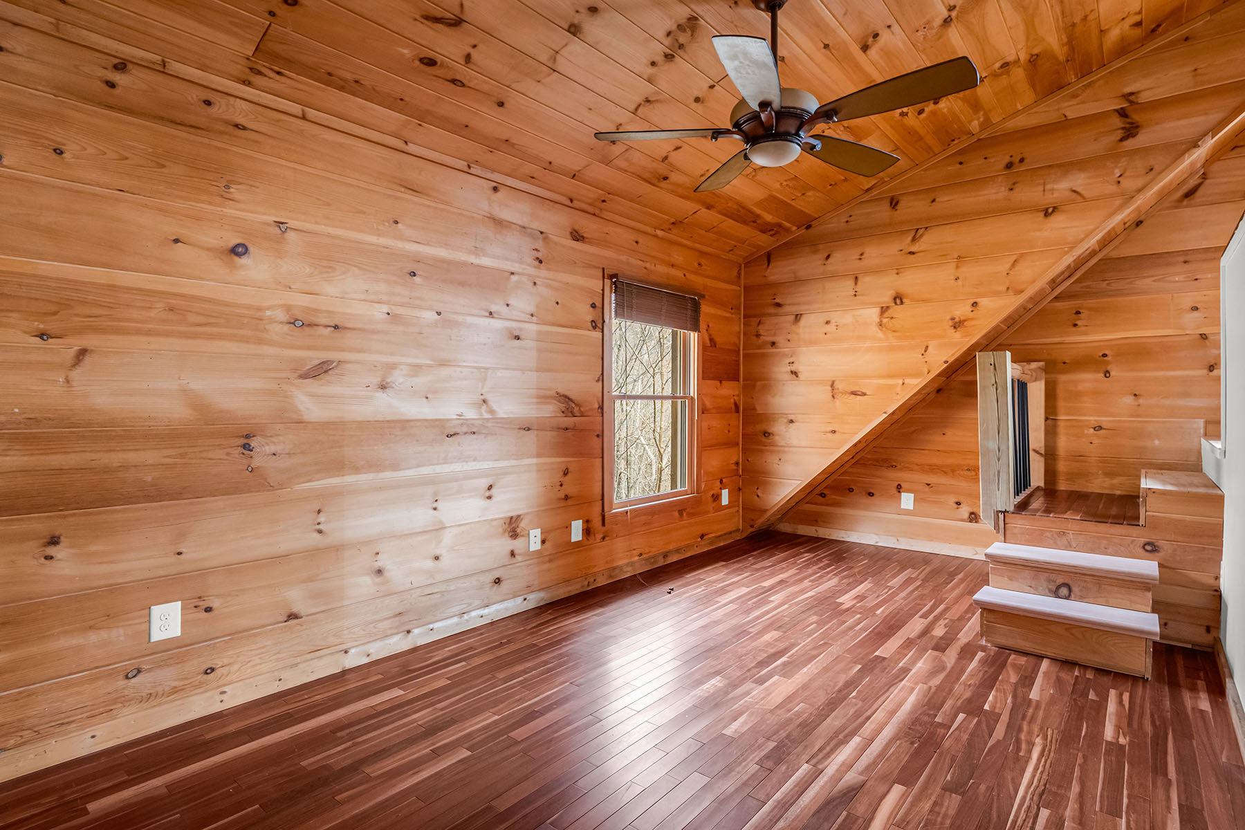  LAKE LURE - 物件實景