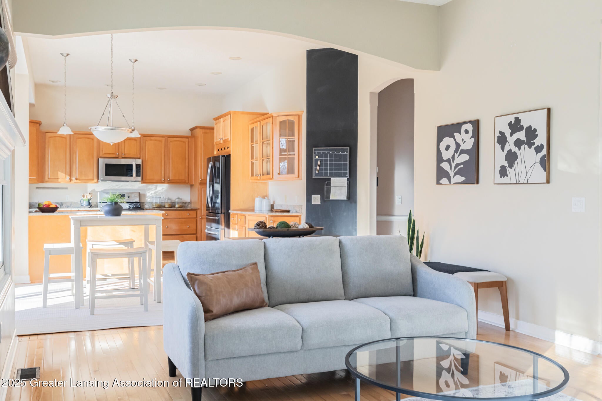 East Lansing, Michigan, 48823, United States, 5 Bedrooms Bedrooms, ,3 BathroomsBathrooms,Residential,For Sale,1991518