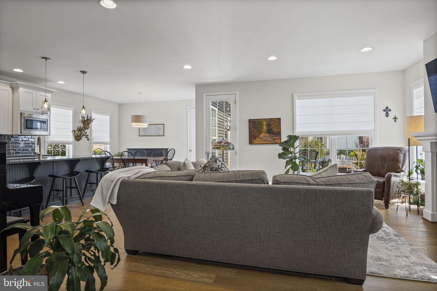 Mechanicsburg, Pennsylvania, 17055, United States, 3 Bedrooms Bedrooms, ,3 BathroomsBathrooms,Residential,For Sale,1971718