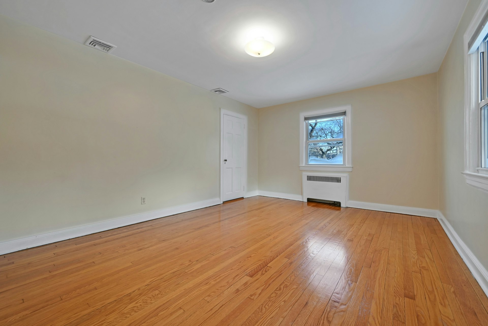  40 Clinton Avenue, Tenafly, NJ, 07670 - 物件實景