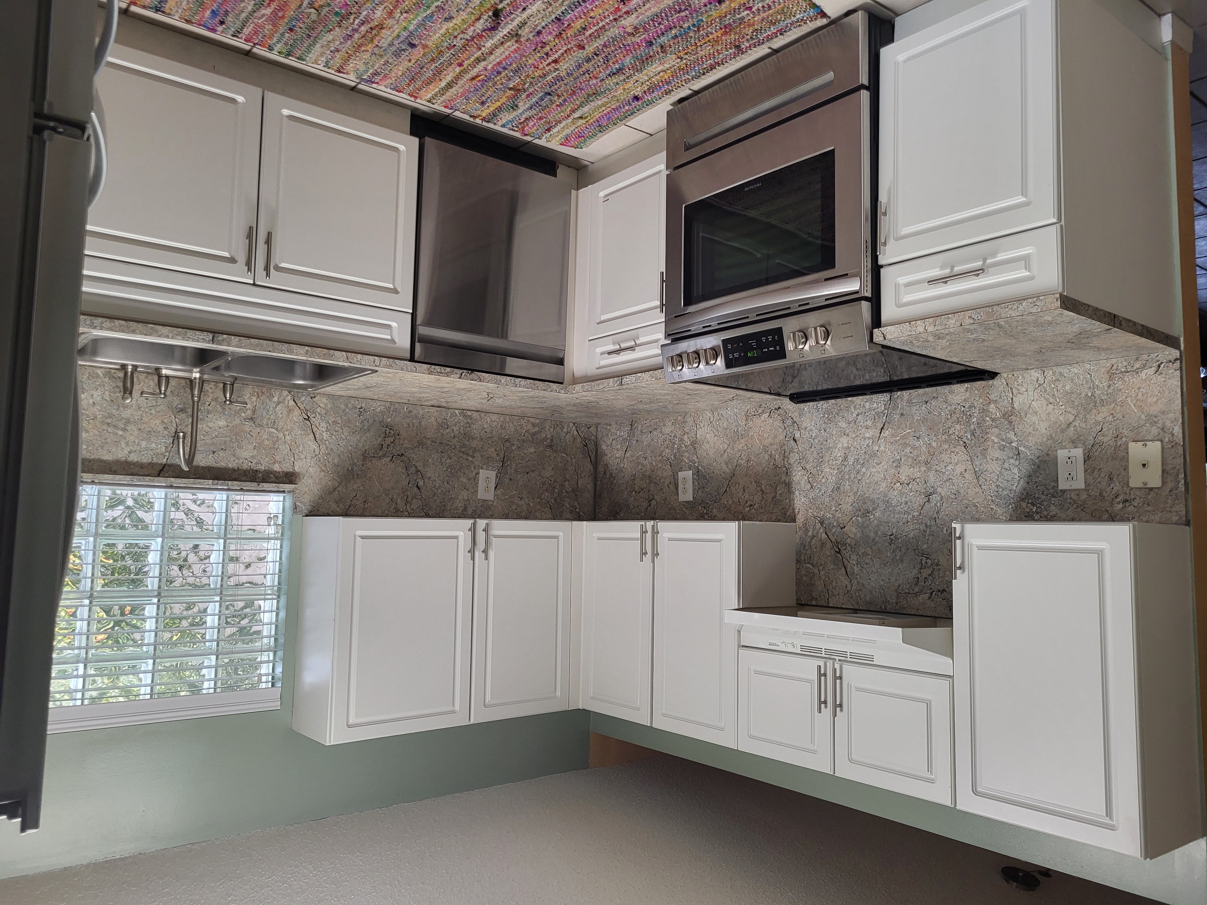 Miami, Florida, 33196, United States, 3 Bedrooms Bedrooms, ,2 BathroomsBathrooms,Residential,For Sale,1979273